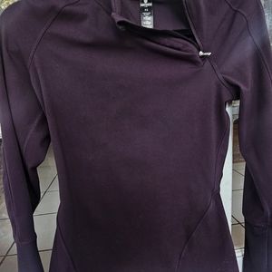 Yogalicious Pullover